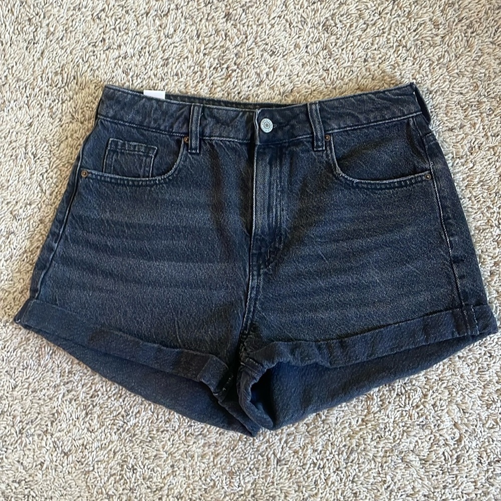 PacSun black denim Mom short